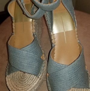 NEW Dolce Vita Wedge Sandal